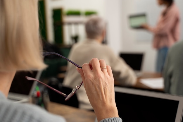 大学社团用英语怎么说比如篮球社魔方社还有社团内社