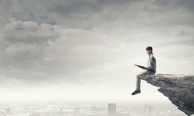 科目三考些什么内容？